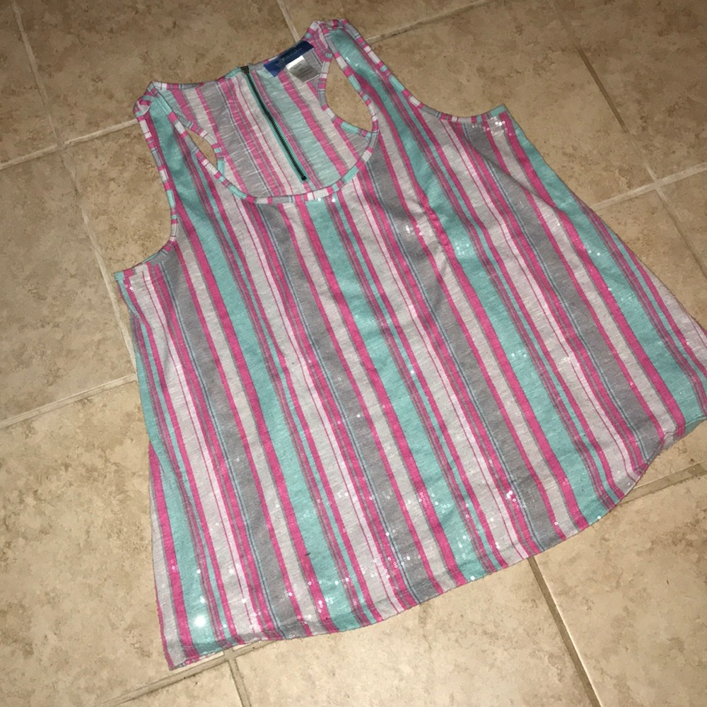 Sequined Tank tip - Picture 2 of 3